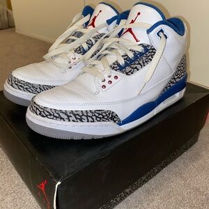 Air Jordan Retro 3 “True Blue”